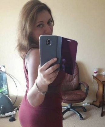 Молодая, красивая и страстная блондинка приглашает в гости состоятельного мужчину. Гарантирую незабываемое время в моей компании! 624, 40 лет